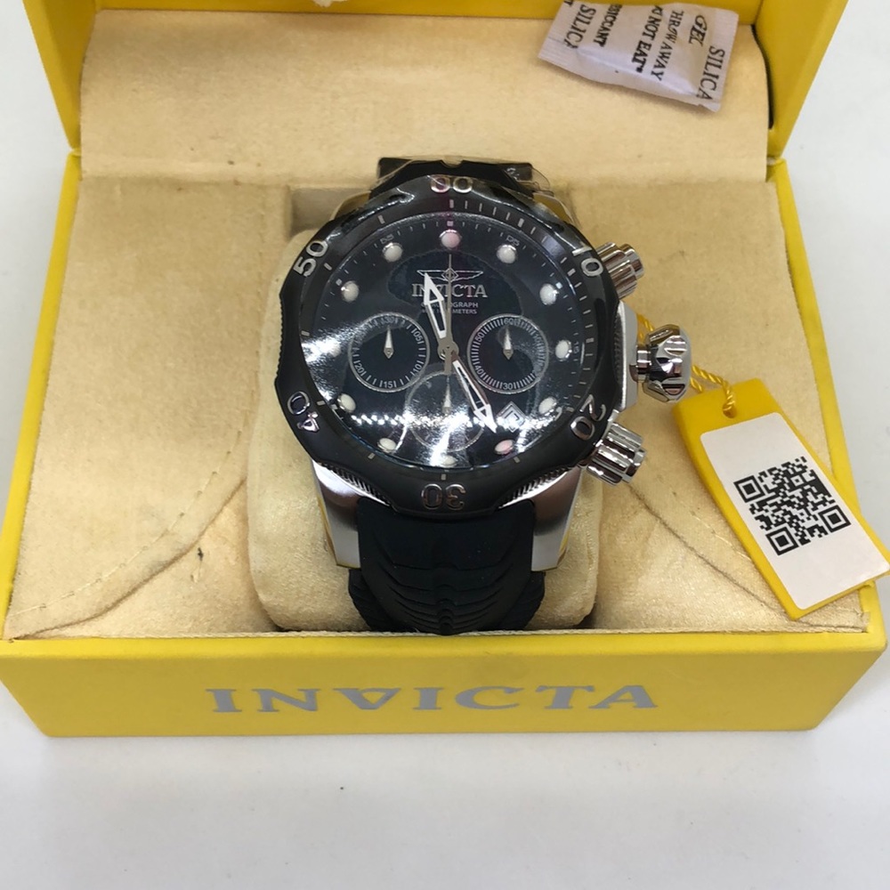 NWT, Venom INVICTA Pro Diver mother of pearl watch